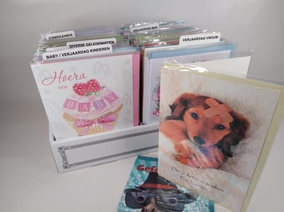 Luxe Wenskaarten - 120 stuks - Super sortering - Business Greeting Box- Wenskaarten met enveloppen - Wenskaartenbox voor kantoor - Blanco - Condoleance - Felicitatie -Beterschap