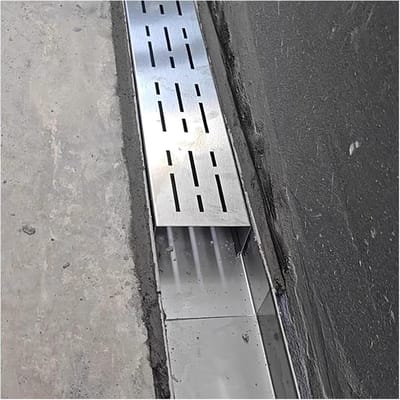 Afwateringsgoot Roestvrij Staal - Ondiepe Afvoer - Terras Tuin - Bladvrij Ontwerp - 5cm Breed - Zilver