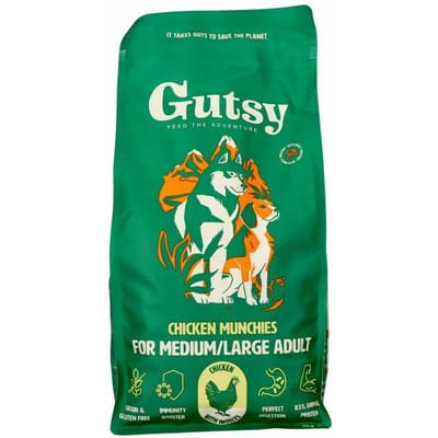 Gutsy Chicken Munchies Medium/Large Adult - Hondenvoeding - 2kg - Duurzaam & Gezond Hondenbrokjes - Hypoallergeen & Graanvrij Hondenvoer