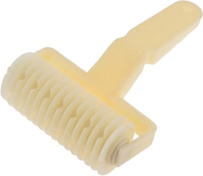 Bakrol Instrument - Deegsnijder - Gebak Decoreren - Food-grade ABS - 20x12.2 cm - Beige