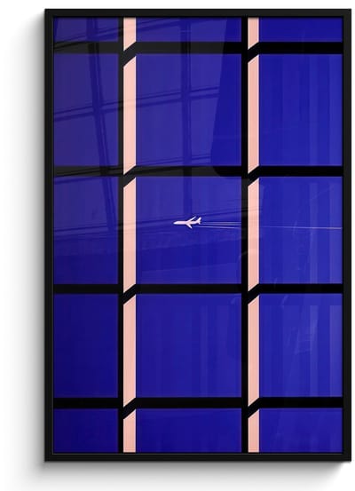 Poster in lijst - Fotolijst 80x120 cm - Posters - Vliegtuig - Ruiten - Blauw - Rechthoekig - Posterlijst zwart - Decoratie - Wanddecoratie woonkamer - Muurdecoratie slaapkamer - Kerstversiering - Kerstdecoratie voor binnen - Kerstmis