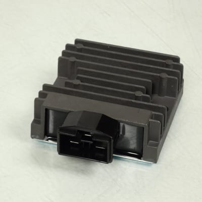 Régulateur redresseur de tension P2R pour Moto Honda 300 Cbr R 2014 à 2017 Neuf