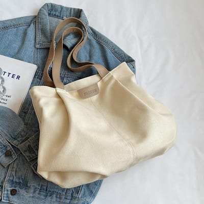 Grote Canvas Tas voor Dames in Herfst en Winter Mode Casual Schoudertas voor Studenten Pendelen Speelgoedtas voor in de Klas beige