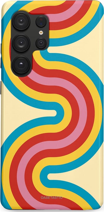 Casetastic hoesje geschikt voor Samsung Galaxy S25 Ultra - Dubbellaagse bescherming - Retro kronkels - Fashion Case - Crème Lichtblauw Goud Rood