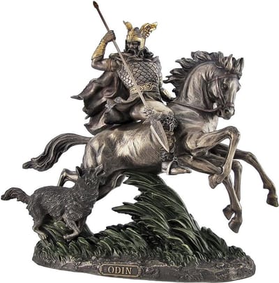 Odin rijdt op Sleipnir, gevolgd door een wolf gebronsd beeld - Veronese Design - (bxhxd) ca. 30 cm x 14,5 cm x 32 cm
