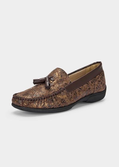 Leren mocassins met reliëf en kwastje - bruin / metallic / gedess. - Gr. 36 van Goldner Fashion