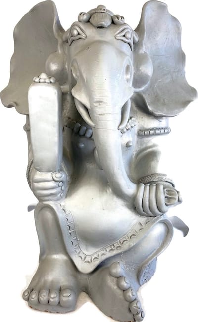 Zilveren olifant / Zittende olifant / Balinese olifant /