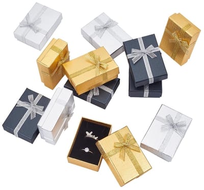 Dailygoods- Sieraden Doos 12 Stuks - Kartonnen Cadeauverpakking - Rechthoekig - 7x5x2.5cm - Decoratieve Lintknoop - Duurzaam Materiaal - Geschenkdoos