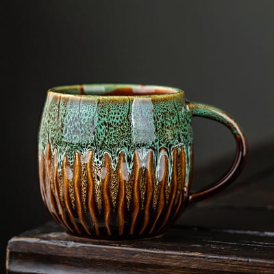 VHV-Mok - Koffiemok - Grote mok - Koffiebeker - 600 ml - Keramiek - Vaatwasserbestendig - Magnetronbestendig - Voor koffie en thee - Modern design - Groen