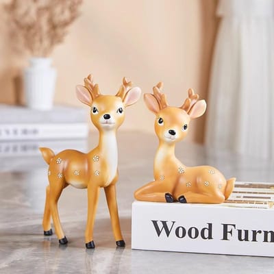 Fleurs de prunier curatives sur cerf Décoration de bureau pour chambre d'enfant Cadeau d'anniversaire pour fille Artisanat en résine beige