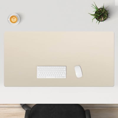 Wallfluent - Romige vanille Bureau Onderlegger - 120x60 cm - Beige Bureau Onderlegger Groot - Pastel- en aardse kleuren Onderlegger Bureau - Computer Mat - Muis- en toetsenbord mat - Bureauonderlegger