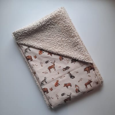 Wikkeldoek - Wikkeldeken - Omslagdoek - Badstof beige - Katoen bosdieren - 70 x 70 cm