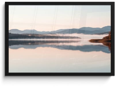 Poster in lijst - Fotolijst 60x40 cm - Posters - Water - Bomen - Mistlaag - Posterlijst zwart - Decoratie - Wanddecoratie woonkamer - Muurdecoratie slaapkamer