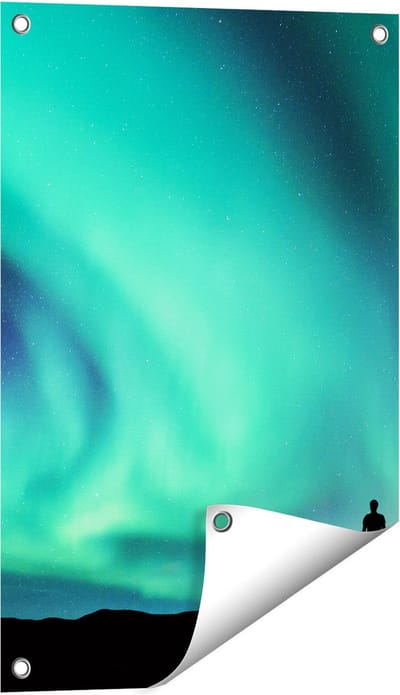 Gards Tuinposter Man bij het Groene Noorderlicht - 40x60 cm - Tuindoek - Tuindecoratie - Wanddecoratie buiten - Tuinschilderij