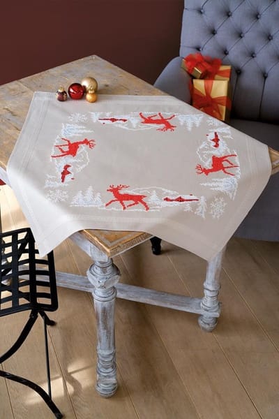 Vervaco - Tafelkleed kit - Kerst - Noorse winter - PN-0147532 - Borduren - Borduurpakket - Borduurpakket volwassenen - Borduurpakket kind