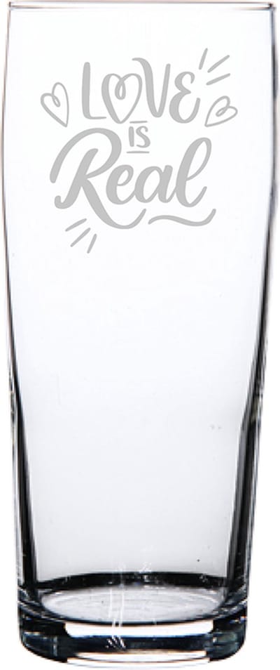 Gegraveerde bierfluitje 19cl Love is real