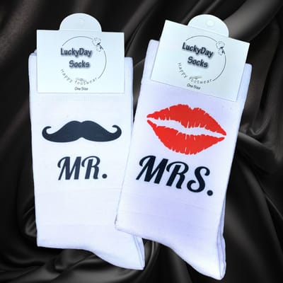 Verjaardags cadeau - Hou van je - MR en Mrs Sokken - vrolijke sokken - witte sokken - tennis sokken - valentijns cadeau - sokken met tekst - aparte sokken - grappige sokken - Sokken waar je vrolijk van wordt - maat 37-44