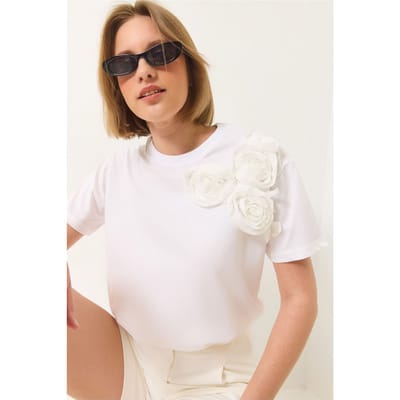 Ronde Hals Gekamd Katoenen T-shirt met Accessoire Detail