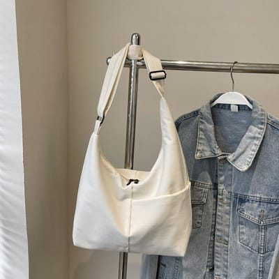 Niche Nylon Tas voor Dames Nieuwjaars Nieuw Grote Capaciteit Lichtgewicht Dumplings Eén-schouder Veelzijdig Persoonlijkheid Temperament Draagtas gray