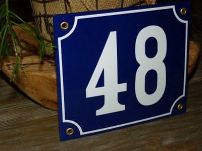 Emaille huisnummer 18x15 blauw/wit nr. 48