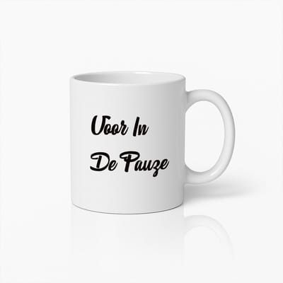Koffiepauze Mok – “Voor In De Pauze” – Ideaal Cadeau voor Collega’s en Leerkrachten – Witte Keramische Mok – 330ml