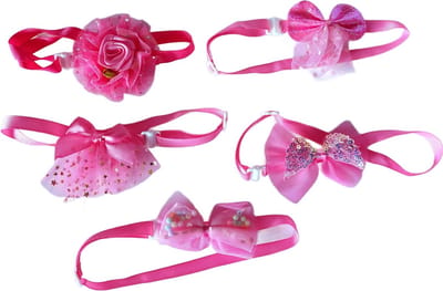 Halsband hond - Roze - One size - Sier bandjes - Met bloemen strikjes - Hondenhalsbandjes voor de sier - Zonder gesp - Trimsalon - Kleine hondjes