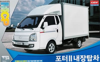 Academy Modelbouwpakket Militaire voertuigen - 15145 Hyundai Porter II - Dry Van Truck Plastic - 1:24 - Modelbouw