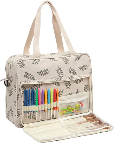 Gehaakte tas en organizer voor garen en breiaccessoires