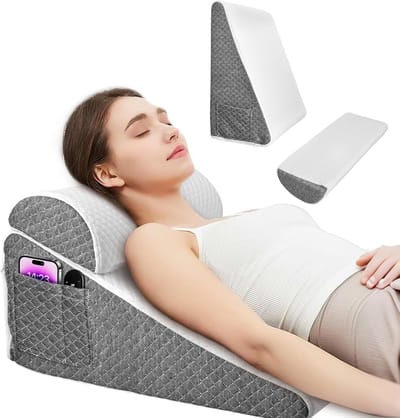 Wigkussen bed - Wit met grijze accenten - 50 x 50 x 26 cm - Ergonomisch memory foam kussen - Voor ondersteuning en comfort