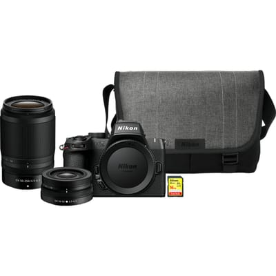 Nikon Z50II - Systeemcamera - + NIKKOR Z 16-50mm VR lens + NIKKOR Z 50-250mm zoomlens - INCLUSIEF Nikon cameratas + 16GB SD geheugenkaart
