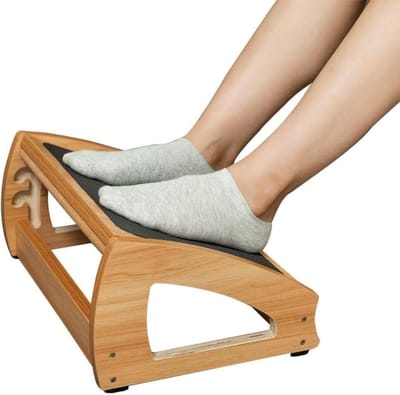 Verstelbare voetsteun - Voetenbank onder bureau - Comfortabel zitten - Ergonomische hoekverstelling - 41.8 x 28.5 cm - Natuurlijk hout