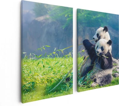 Artaza Canvas Schilderij Tweeluik Twee Panda's Eten Bamboe Riet - 80x60 - Foto Op Canvas - Canvas Print