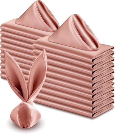 Daity 20 stuks - Roségouden satijnen servetten - 43 x 43 cm, bruiloftservetten - bulkverpakking - elegant versierde vierkante tafelservetten - zijdezachte satijnen afwerking - geschikt voor restaurantbanketten en afstudeerfeesten.