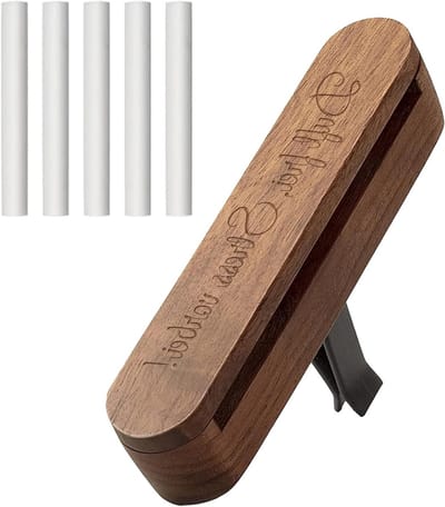 Vul je auto met een heerlijke geur - Navulbare geurverspreider van zwart walnotenhout met 5 vervangsticks - Perfect als cadeau voor kerst, rijbewijs en examens