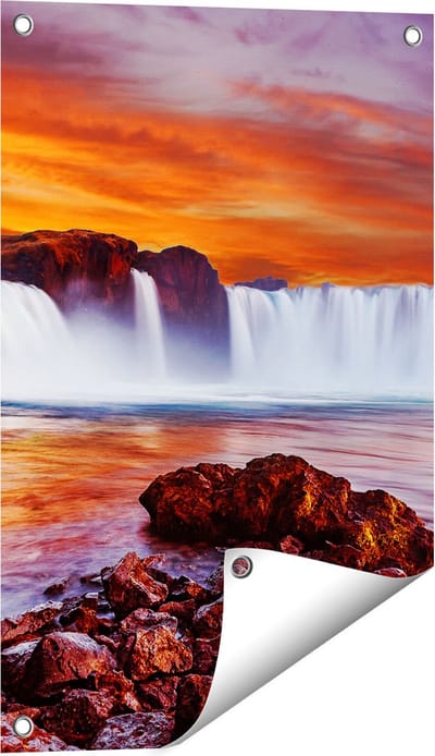 Gards Tuinposter Waterval bij een Oranje Hemel - 40x60 cm - Tuindoek - Tuindecoratie - Wanddecoratie buiten - Tuinschilderij