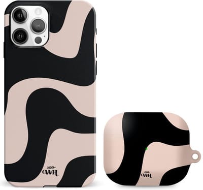 xoxo Wildhearts telefoonhoesje geschikt voor iPhone 11 Pro met AirPods Pro (2) hoesje - set - Ride With Me - Double Layer - Telefoonhoesje met dubbele beschermlaag - Golvend patroon case - Zwart en beige