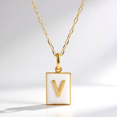 Cavill - Zilveren Halsketting - 925 Sterling Zilver Verguld - Verstelbaar 45-50 cm - Minimalistische V Letterhanger - Elegant Dames Sieraad