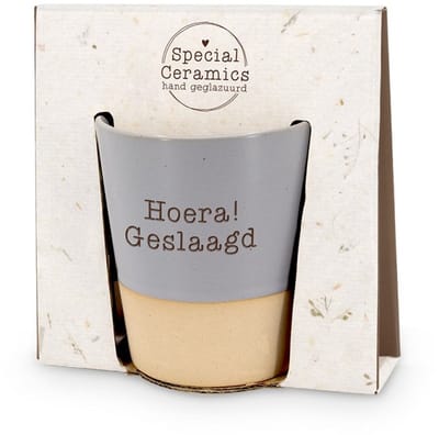 Mok - Beker - Toffeemix - Geslaagd - Keramiek - lint: "Speciaal voor jou" - Cadeauverpakking