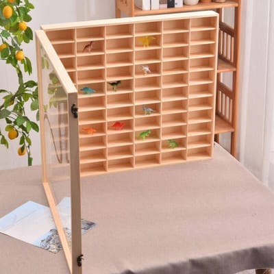 Wandmontage Opbergrek met Deksel – Zwevend Design – Acryl Planken – Stofvrije Opslag – Voor Diverse Kamertypes (Niet Geassembleerd)