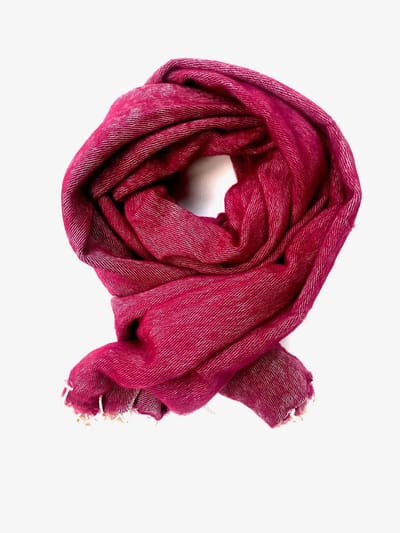 Yakwol sjaal – Cerise – 80% yakwol – Handgemaakt - Warm, Zacht & Stijlvol