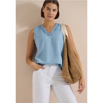Blousetop in denimlook met V-hals