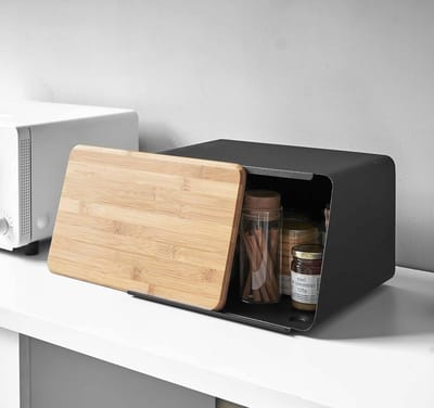 Famanu - Broodtrommel met bamboe deksel 31x24x18 cm, stalen broodkast in zwart – modern design