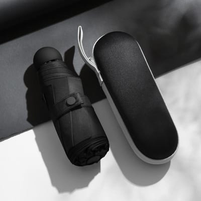Capsule Paraplu Klein en Draagbaar Effen Kleur Zonnescherm voor Vrouwen en Regen Dubbel Gebruik Bescherming black