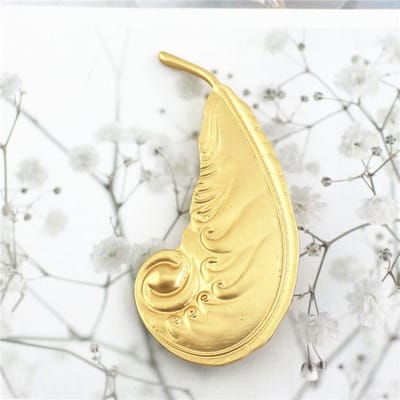 Chique Vogels En Bloemen Een Verscheidenheid Aan Metalen Driedimensionale Spelden En Broches Voor Vrouwen beige