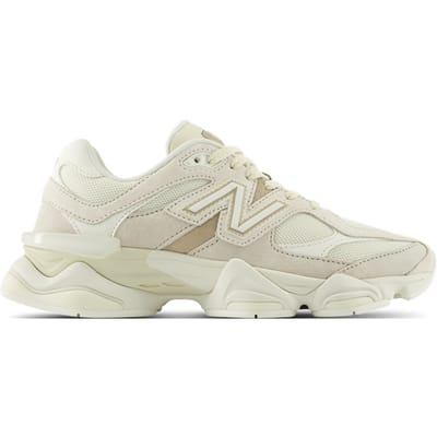New Balance 9060 Sneakers Heren - Beige - Maat 43 - Leer