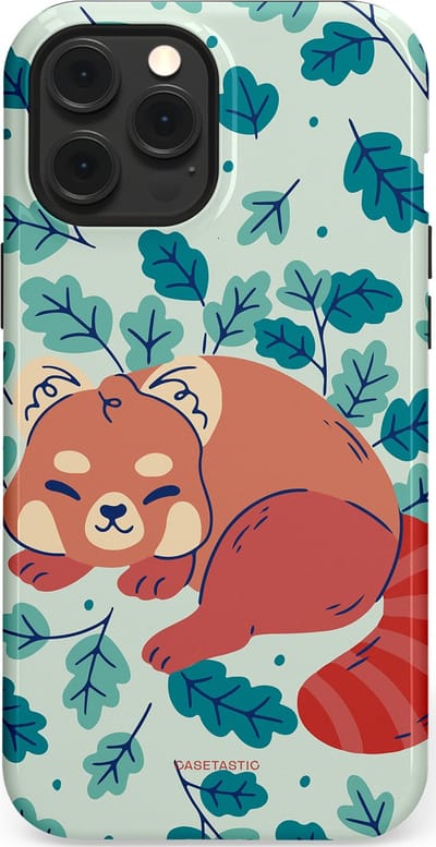 Casetastic Hoesje Geschikt voor Apple iPhone 12 Pro Max Magsafe - Stijlvolle Beschermende Duo-layer Case - Rode panda avonturen