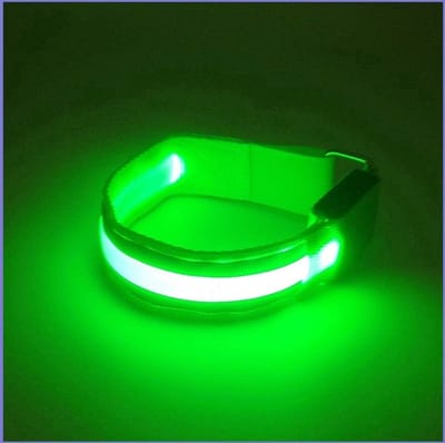 *** 1stuk Reflecterende Hardloop Verlichting - Hardloop Fiets Sport Armband Met LED Lampjes - Veilig over straat - van Heble® ***