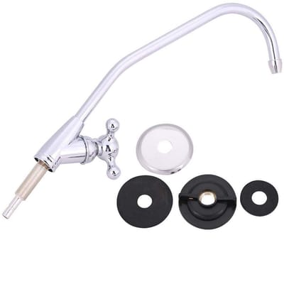 Dailygoods- Waterfilter - Wastafelkraan met 360° Rotatie - Keukenkraan van Roestvrij Staal - Geschikt voor Onderwaterfilters - Duurzaam en Elegant Design