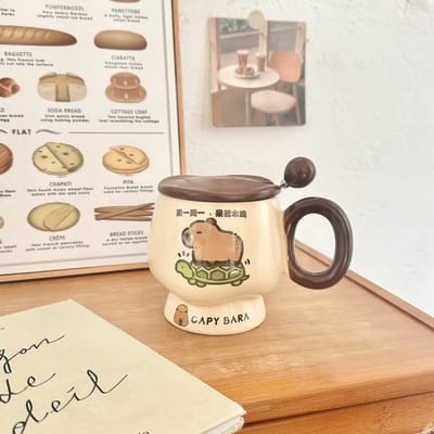 Schattige Capibara Mok met Deksel Lepel Hoge Precisie Keramische Kop Huishoudelijke Koffiekop Praktisch Verjaardagscadeau 301-400ml