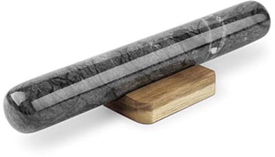 Deegroller 11 inch zwart marmer met houten houder - voor gebak, pizza en pasta
